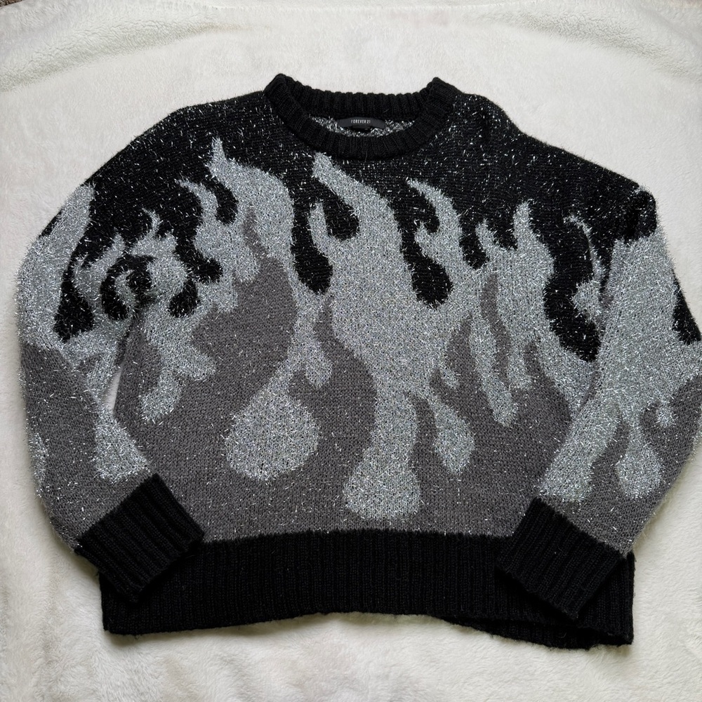 Forever 21 Metallic Flame Sweater – XS